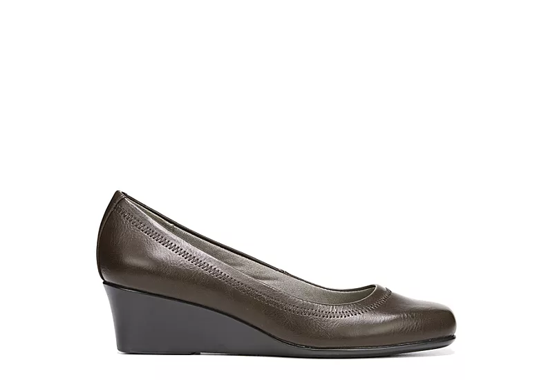 Lifestride Womens Groovy Pump - Dark Tan 4 Lifestride Womens Groovy Pump - Dark Tan - Image 2