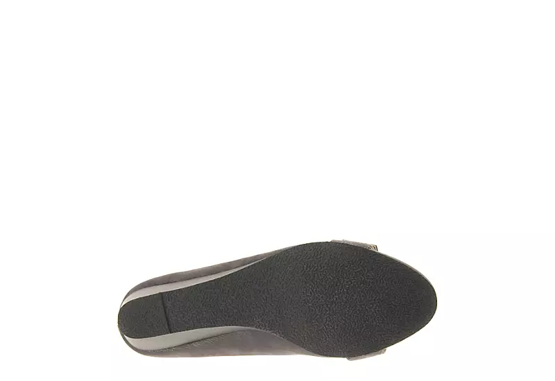 Journee Collection Womens Graysn Pump - Grey 9 Journee Collection Womens Graysn Pump - Grey - Image 7