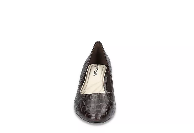 Easy Street Womens Ballari Pump - Brown 5 Easy Street Womens Ballari Pump - Brown - Image 3