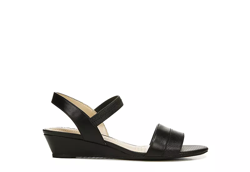 Lifestride Womens Yuma Wedge Sandal - Black 4 Lifestride Womens Yuma Wedge Sandal - Black - Image 2