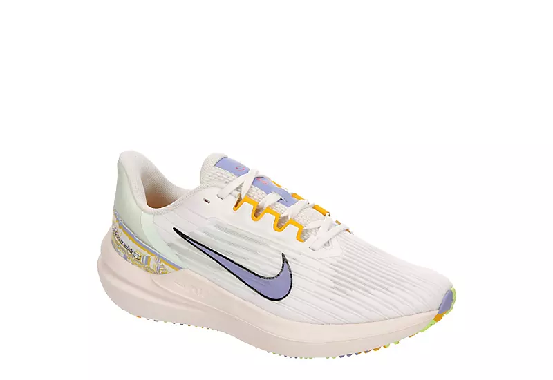 Nike Womens Zoom Winflo 9 Running Shoe - White 3 Nike Womens Zoom Winflo 9 Running Shoe - White